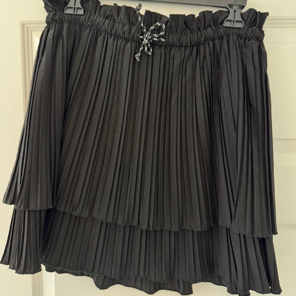 Zara Black Pleated Tiered Skirt with Drawstring Waist